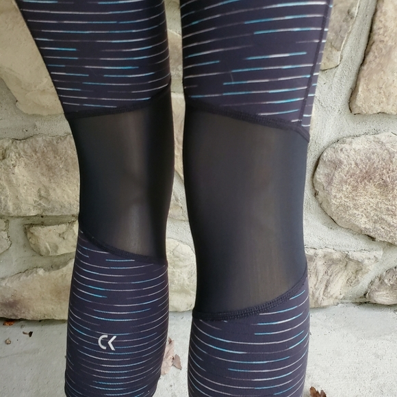 CALVIN KLEIN | Moisture Wicking Performance Workout Pants - Picture 9 of 10